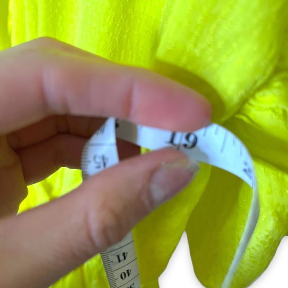 Nissa Ruffled Faux Wrap Mini Crepe Dress Short Sleeve Neon Yellow Size 10 - Picture 10 of 11
